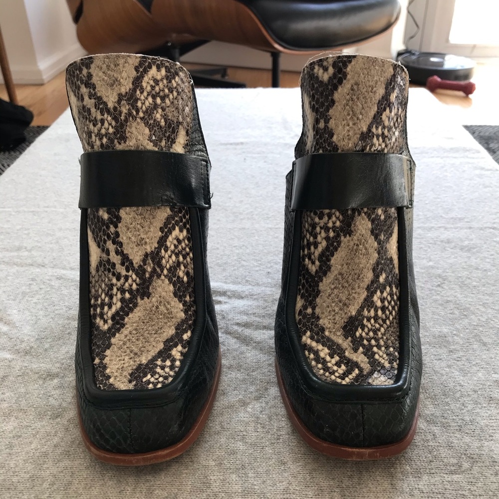 Zara snakeskin stacked heel mules